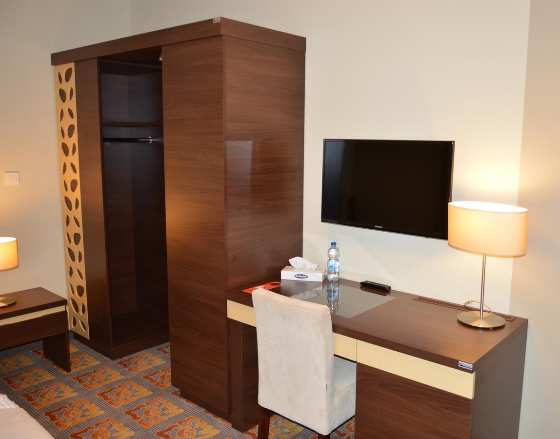 Hotel Via Baltica Łomża Εξωτερικό φωτογραφία